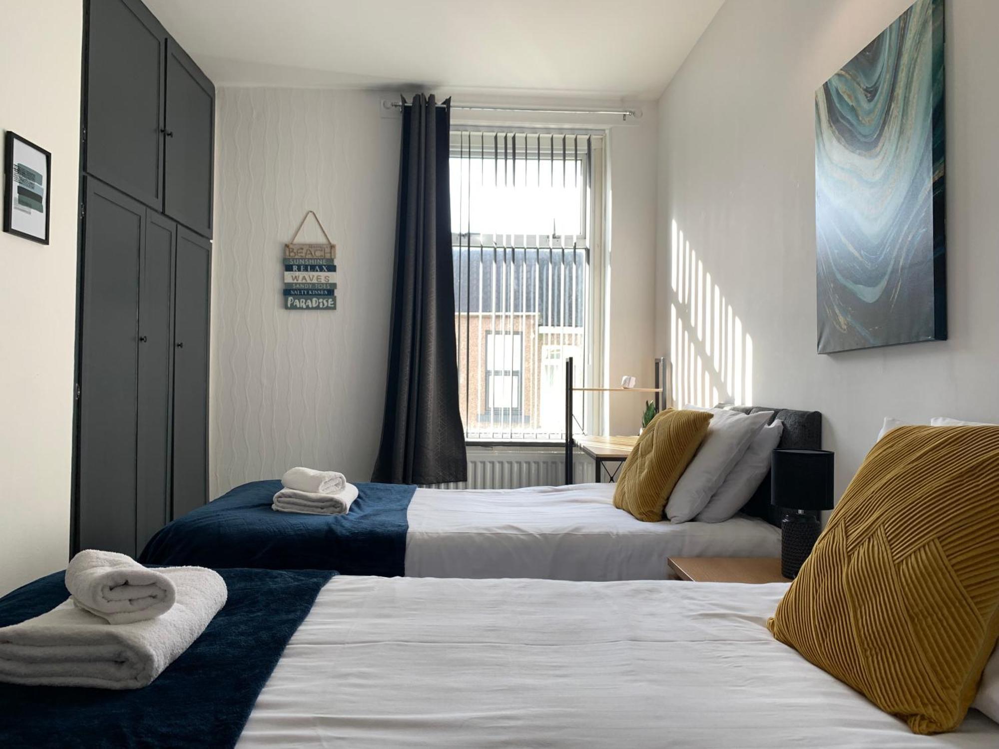 Cheerful - 3 Bed - Serviced Accommodation - In Heart Of Northumberland - Sleeps 6 Bebside 외부 사진