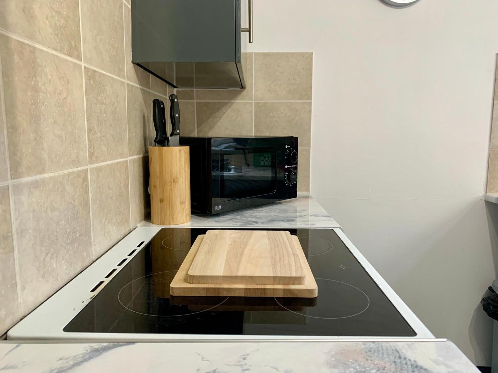 Cheerful - 3 Bed - Serviced Accommodation - In Heart Of Northumberland - Sleeps 6 Bebside 외부 사진